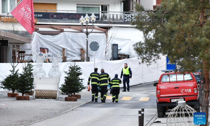 スイスの悲劇的火災、日本では報じられず